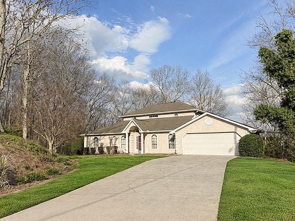2nd image of 1239 Arabian Dr