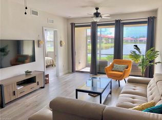 15126 Palmer Lake Cir UNIT 104, Naples, FL 34109