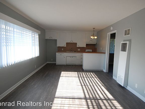 3rd image of 1 W Avenida Ramona APT D