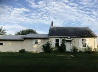 221 N D Ave, Washington, IA 52353