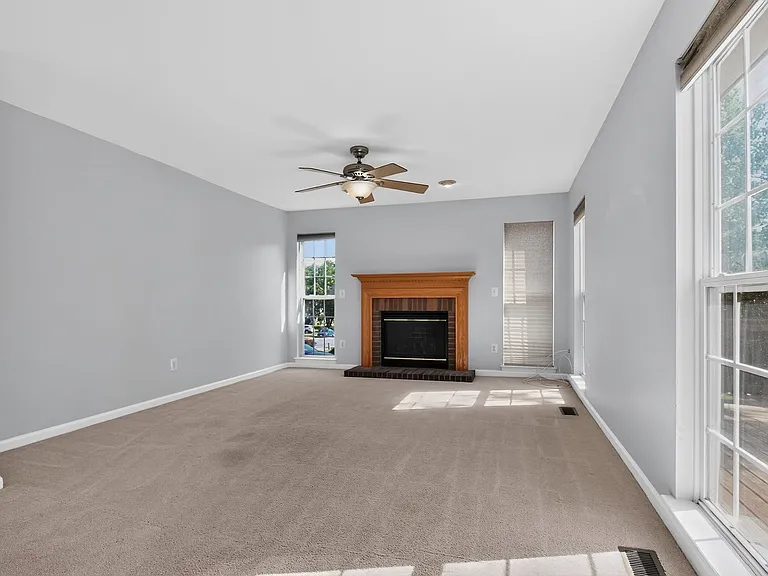 15509 Marsh Overlook Dr — Photo 17