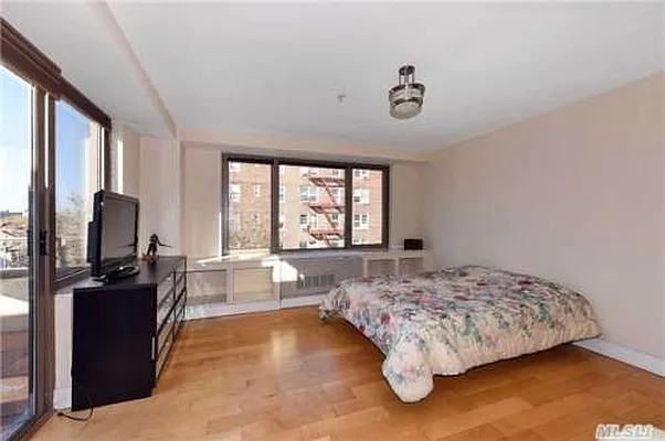 Sold by Exit Kingdom Realty | media 13