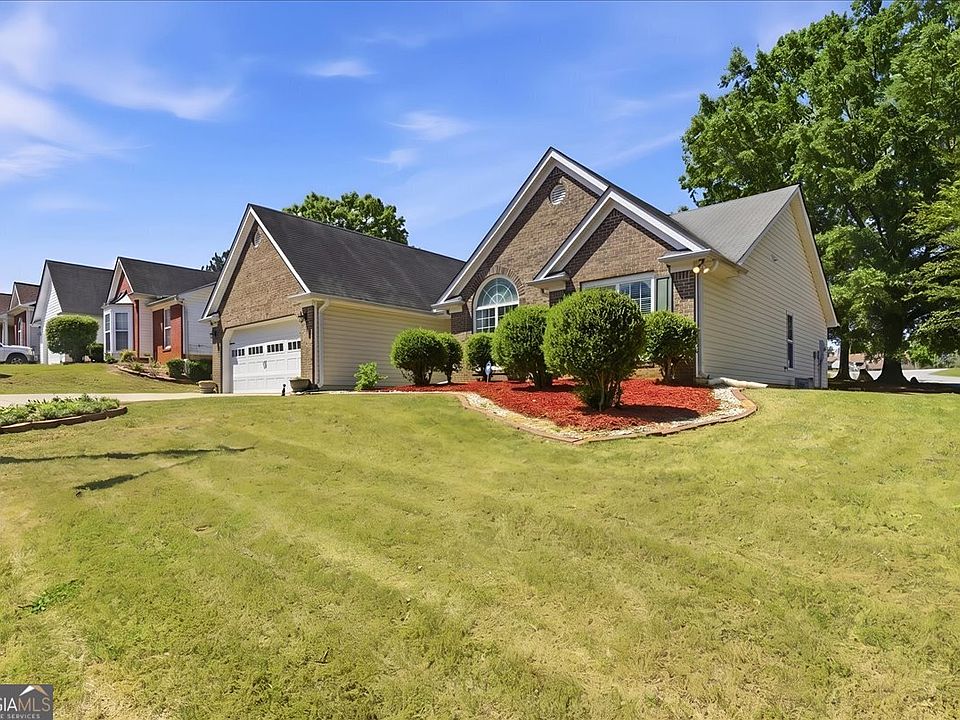 1st image of 2818 Hillvale Cove Way