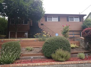 1512 32nd Ave, Seattle, WA 98122