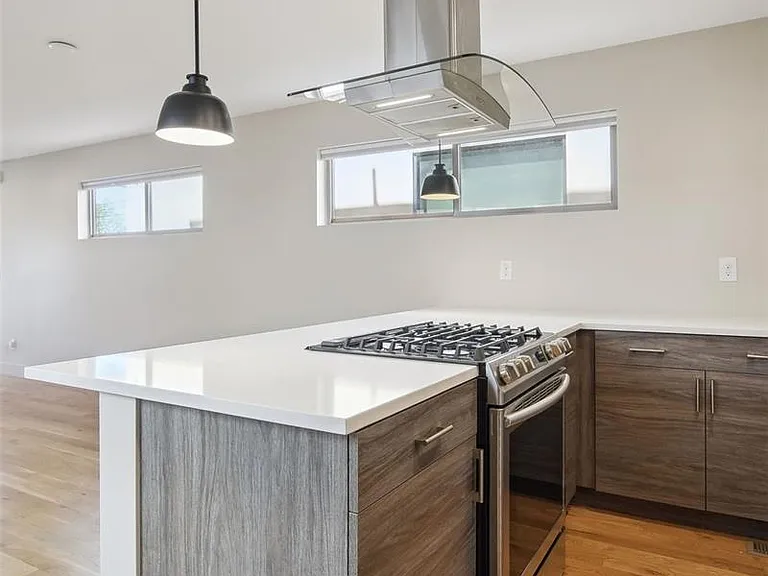 1386 Zenobia St — Photo 20