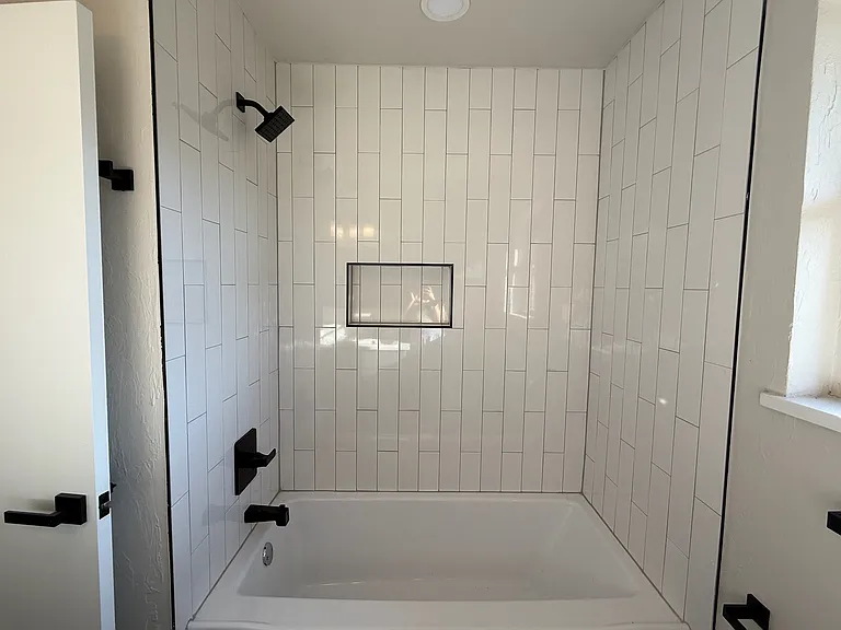 2209 Marshall Dr — Photo 15