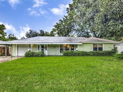 207 E Highline Dr, Deer Park, TX, 77536