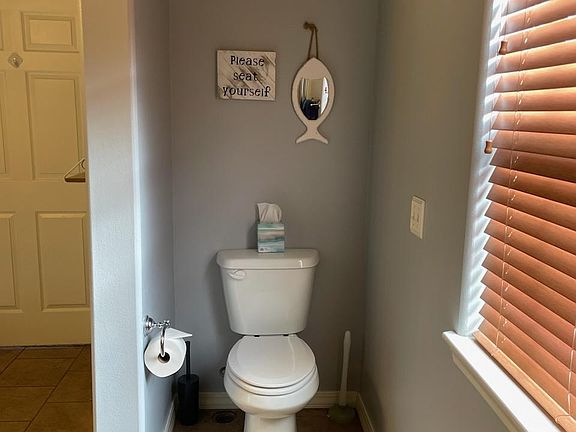 4th image of 190 Rockwood Ln #4