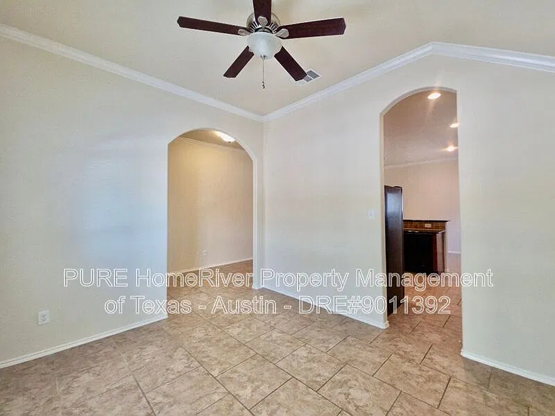 3 bed, 2.0 bath, 1746 sqft, $1,850 — Photo 4