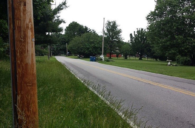 2nd image of 706 State Rd