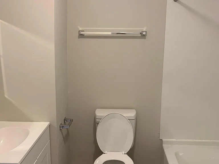 108 N Ivy Ave — Photo 8