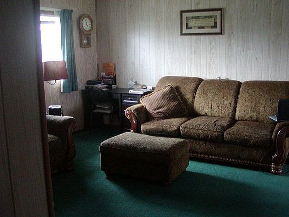 4th image of 1260 Robinhood Dr