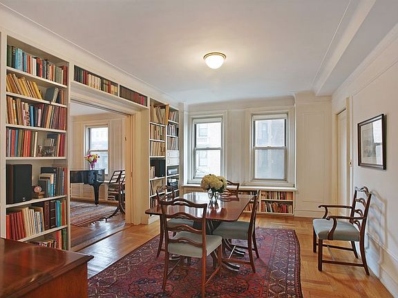 2nd image of 300 W 108th St APT 6C