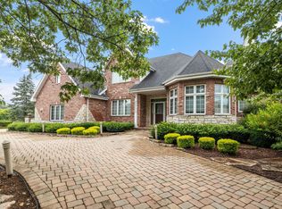 36 Sawgrass Dr, Lemont, IL 60439