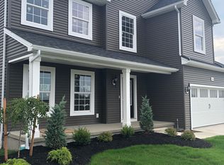 46 Eagleview Dr, Grand Island, NY 14072