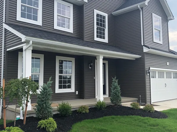 46 Eagleview Dr, Grand Island, NY 14072