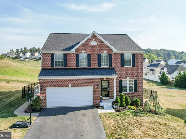 3504 Hardwood Ter, Spring Grove, PA 17362