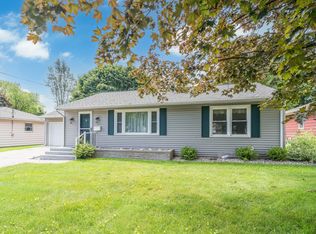 3303 Grace Rd, Kalamazoo, MI 49006