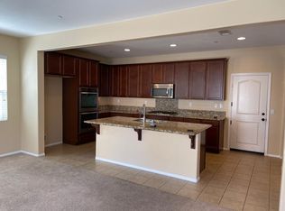 8746 Bald Eagle Dr, Corona, CA 92880