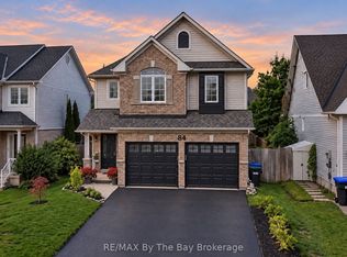 84 Wesley Ave, Wasaga Beach, ON L9Z 0B9