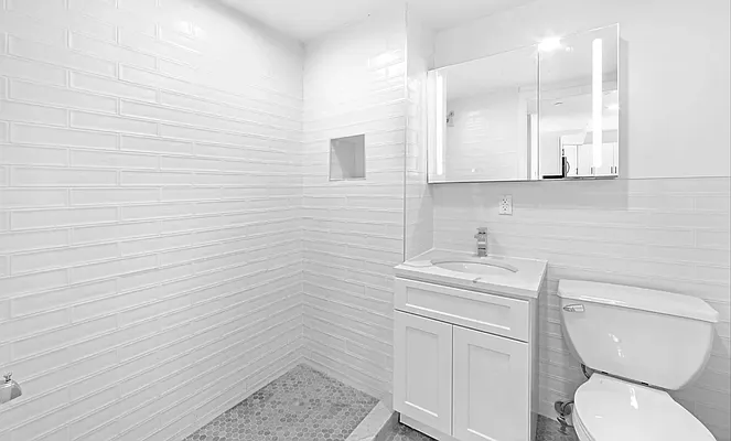 Rented by Nolita Group | media 15