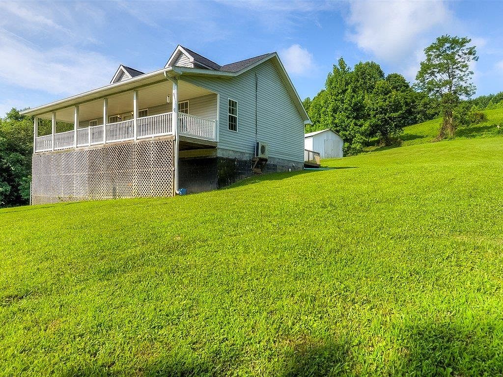 465 Tank Pond Rd, Parksville, KY 40464 Zillow