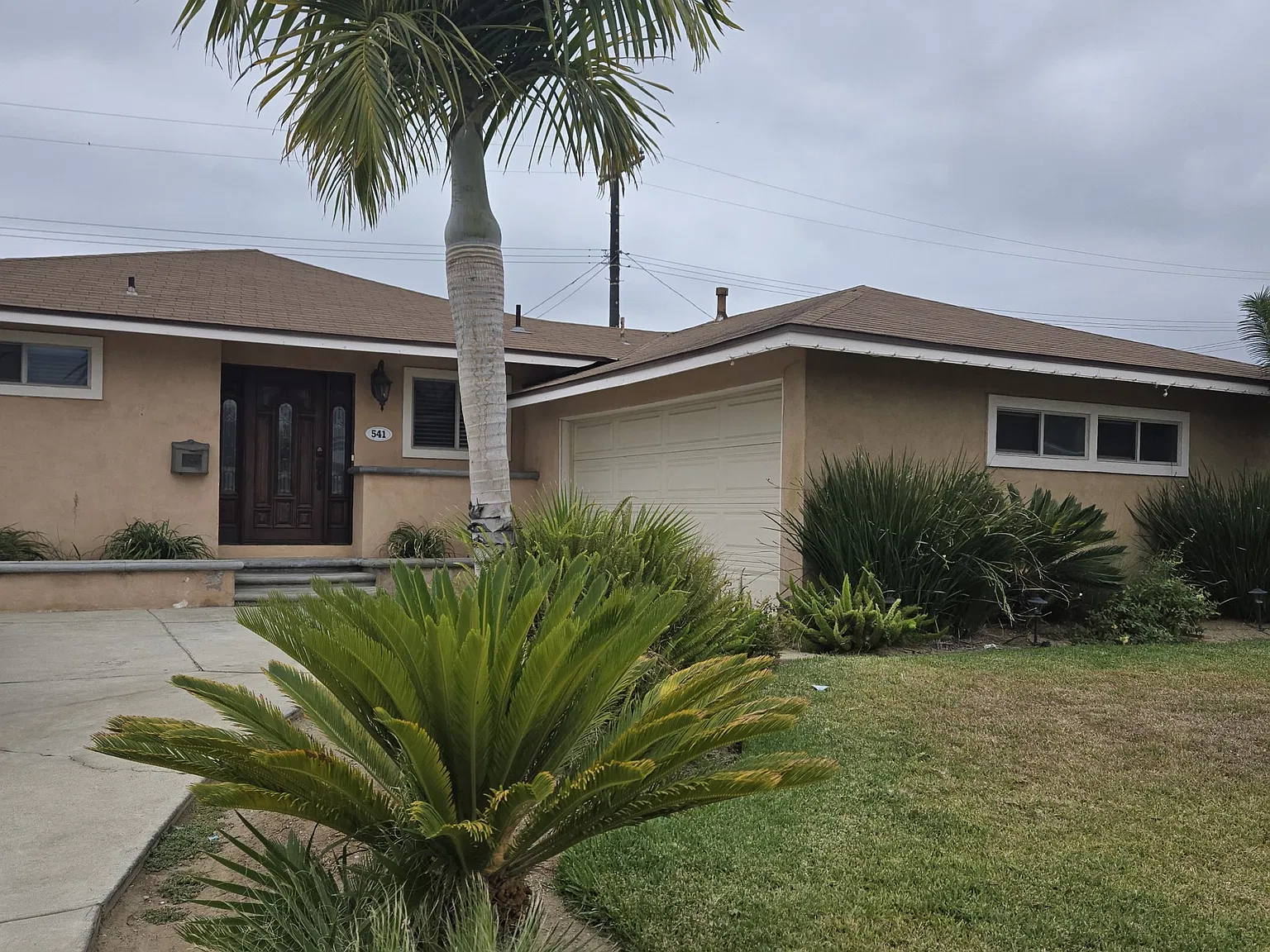 3 bed, 1480 sqft, $4,000 — Photo 1