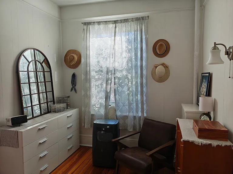 21 Aberdeen St #3 — Photo 3