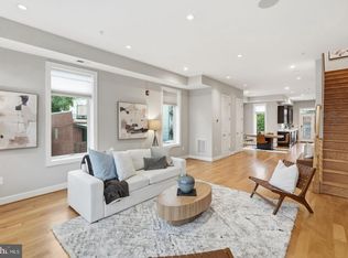 1110 6th St NE APT 2, Washington, DC 20002