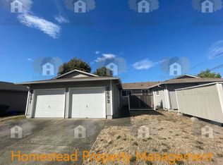 2691-2693 18th Ave SE, Albany, OR 97322