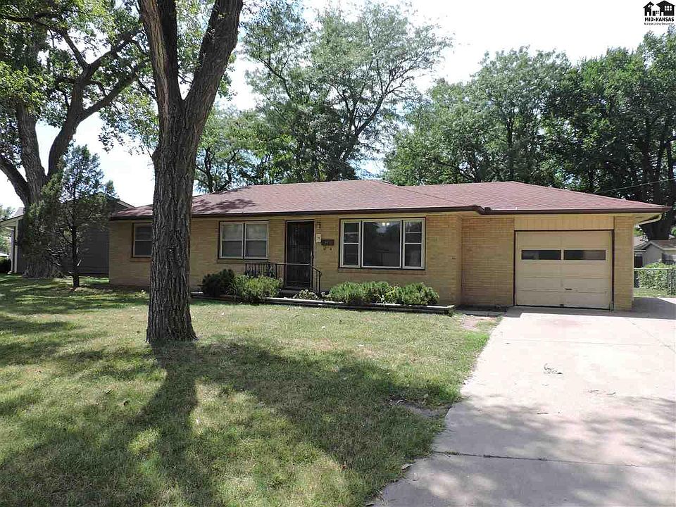 1st image of 38 Harvest Ln