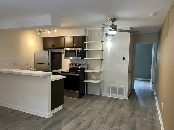 2302 E Side Dr, Austin, TX 78704