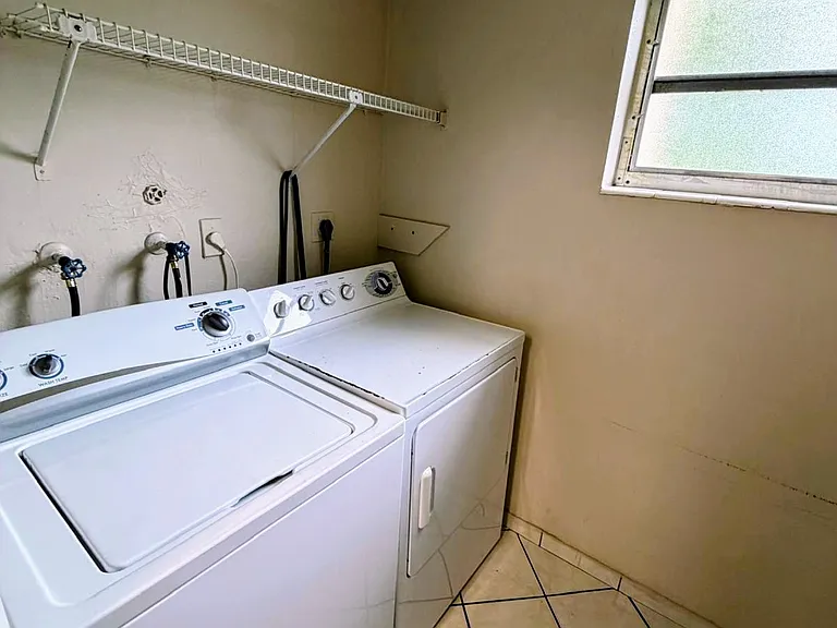 8401 SW 107th Ave — Photo 9