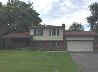 1664 Walnut Way, Radcliff, KY 40160