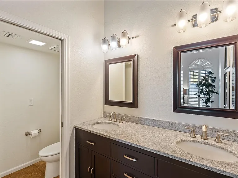 6252 E Beverly Ln — Photo 19