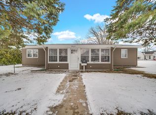 2215 Putnam St, Lake Station, IN 46405
