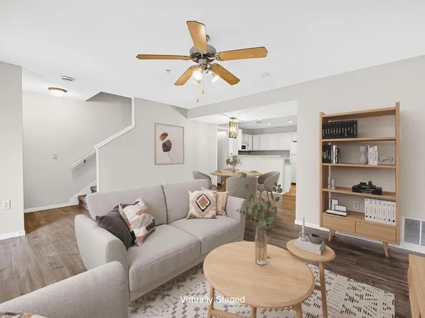 6720 FAIRHAVEN Road #10, Madison, WI 53719