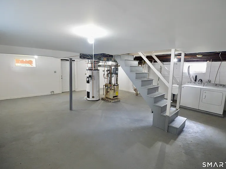 314 Knowlton St — Photo 19