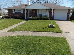 102 Grove Ct, Lancaster, OH