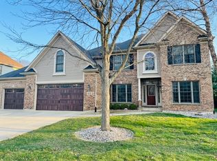 613 Cherry St, Sugar Grove, IL 60554