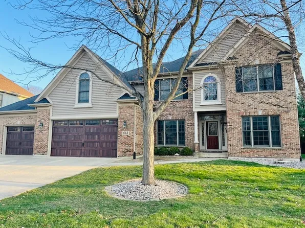 613 Cherry St, Sugar Grove, IL 60554