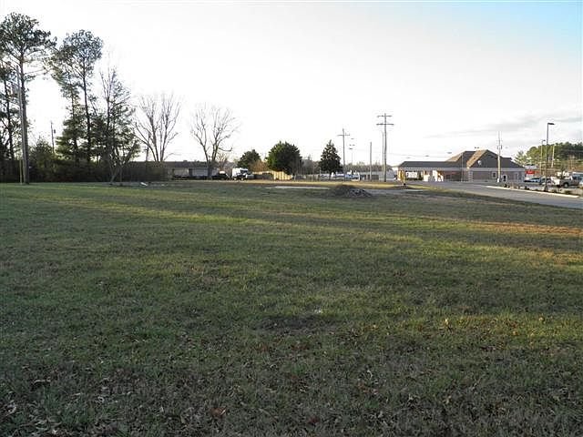 1st image of 2156 Hillsboro Blvd