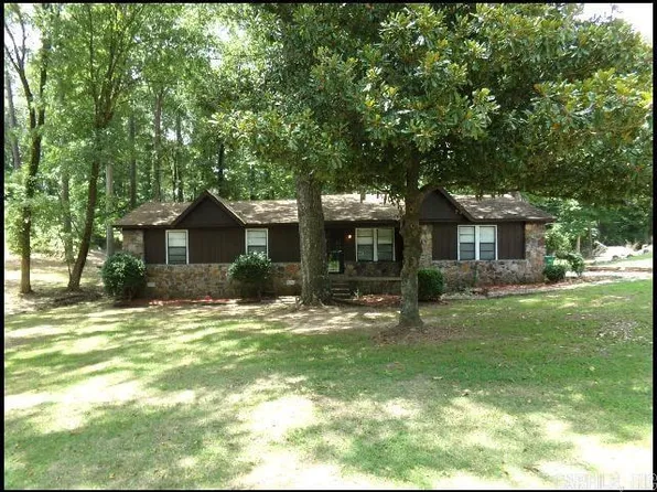 2818 Stephanie Dr, Little Rock, AR 72206