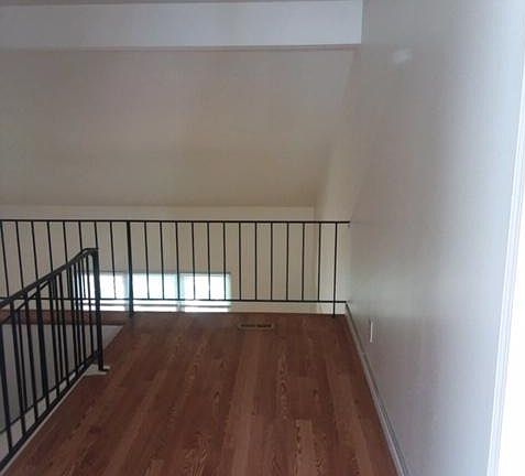 5th image of 26 Hampton Gate Dr