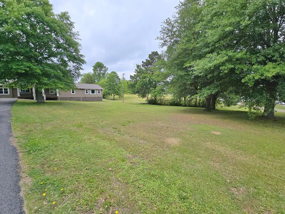 Building Photo - 285 County Road 1387