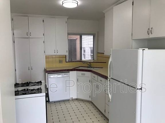 3rd image of 2313 Q St