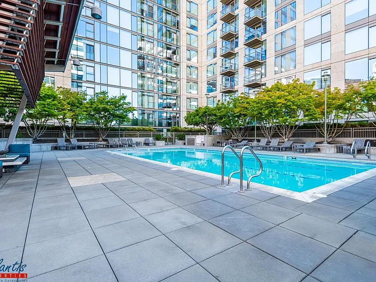 38 N Almaden Blvd #1506 — Photo 11