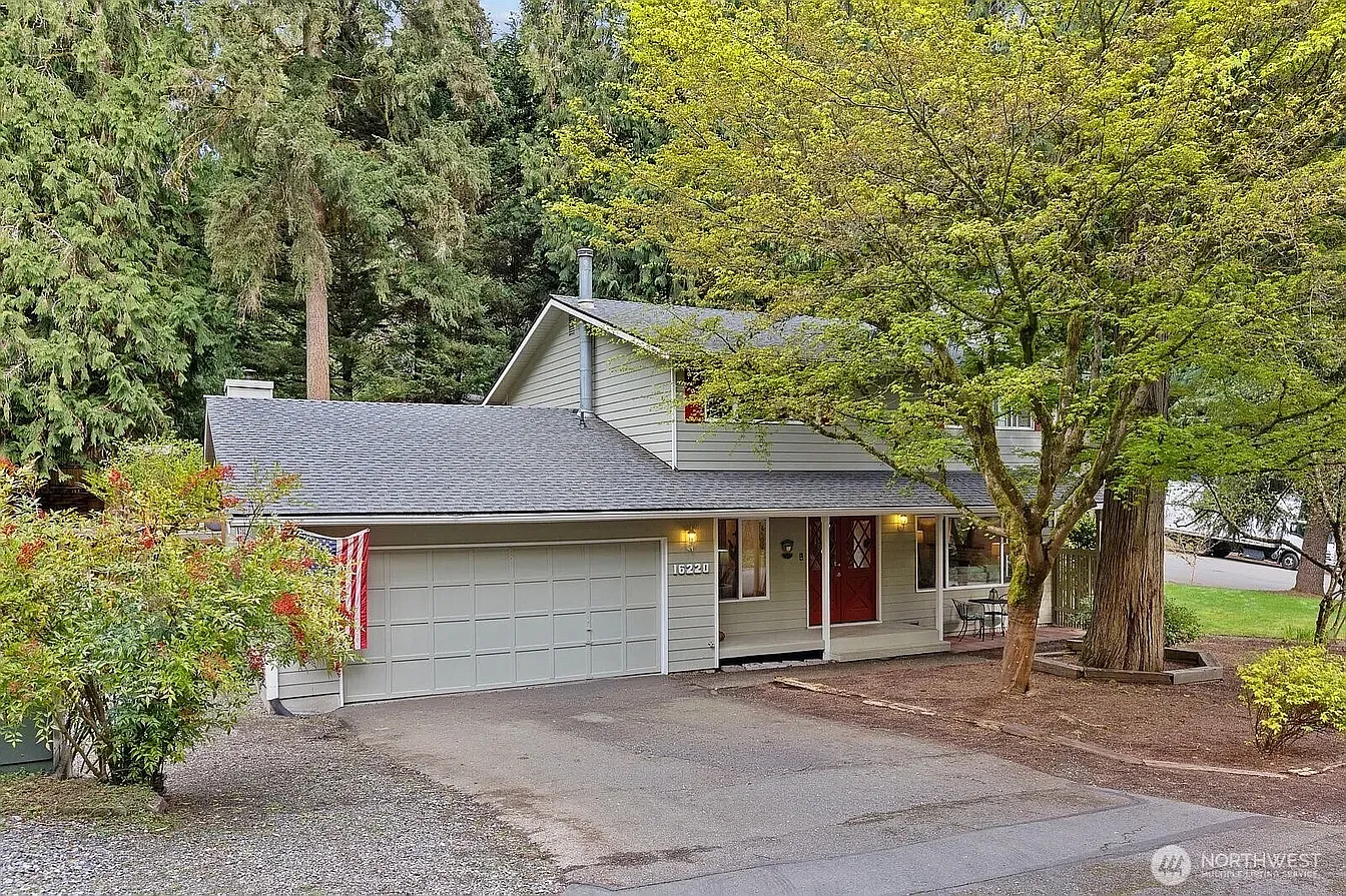 16220 197th Ave NE — Photo 1