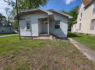 1051 W Hamilton St, Springfield, MO 65802