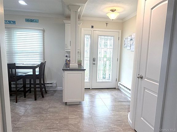 2nd image of 32 Hearthside Drive